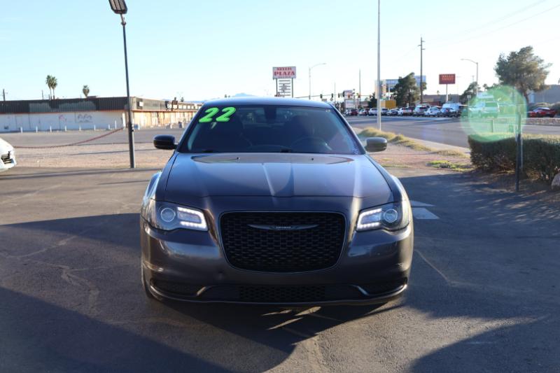 Chrysler 300 Touring 2022