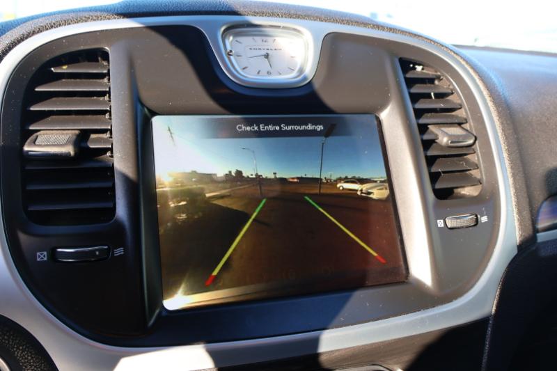 Chrysler 300 Touring 2022