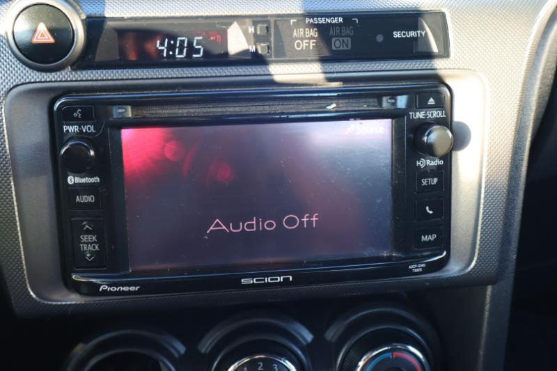 Scion tC Sports Coupe 6-Spd AT 2014