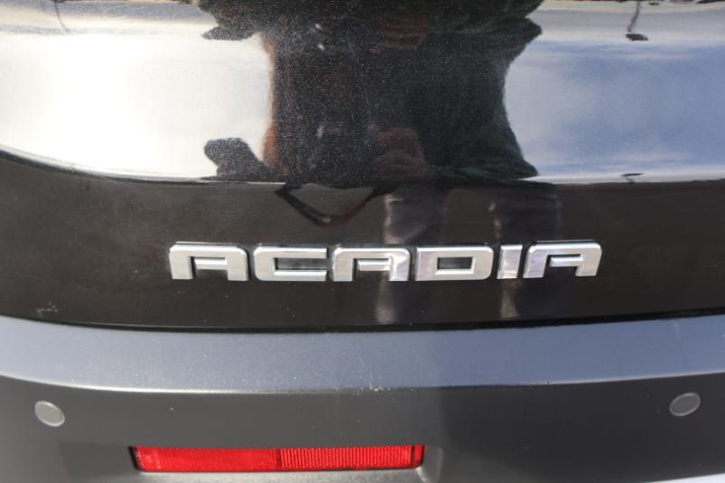 GMC Acadia SLT-1 FWD 2019