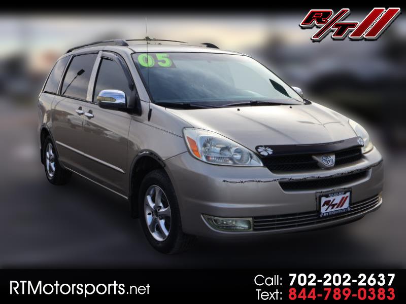 2005 Toyota Sienna LE - 7 Passenger Seating