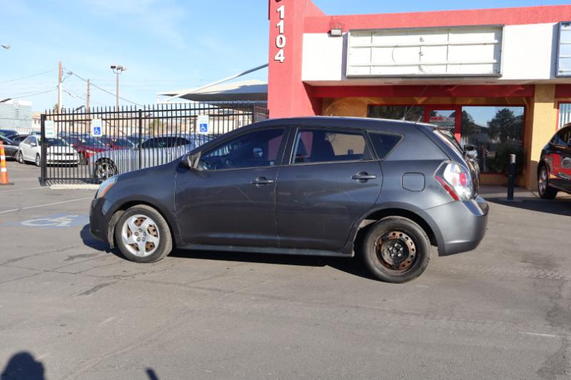 Pontiac Vibe 4dr HB FWD 2009