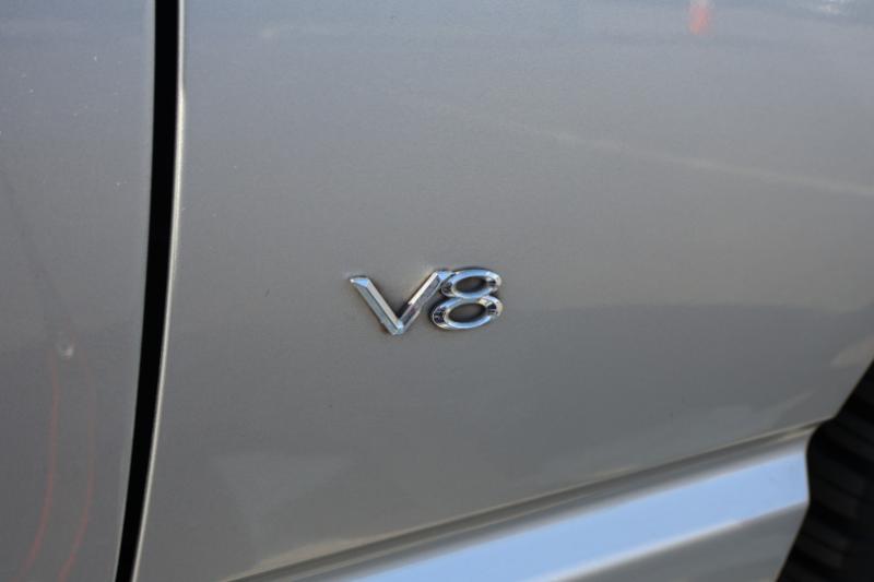 Ford Thunderbird Deluxe 2004