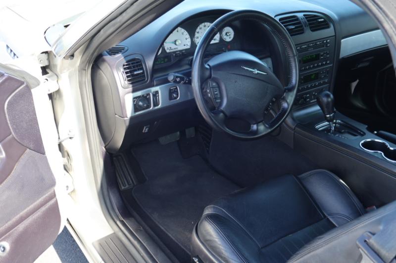 Ford Thunderbird Deluxe 2004