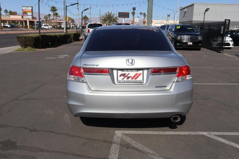 Honda Accord SE Sedan 2012