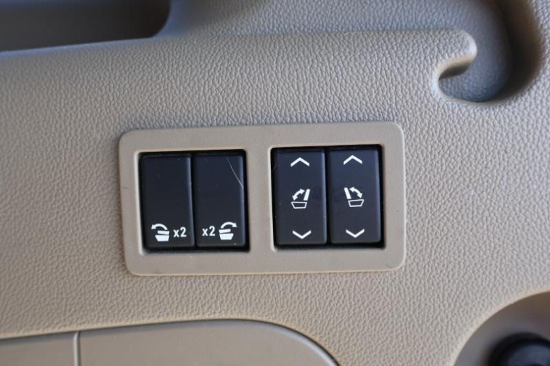 Chevrolet Suburban LTZ 2WD 2015