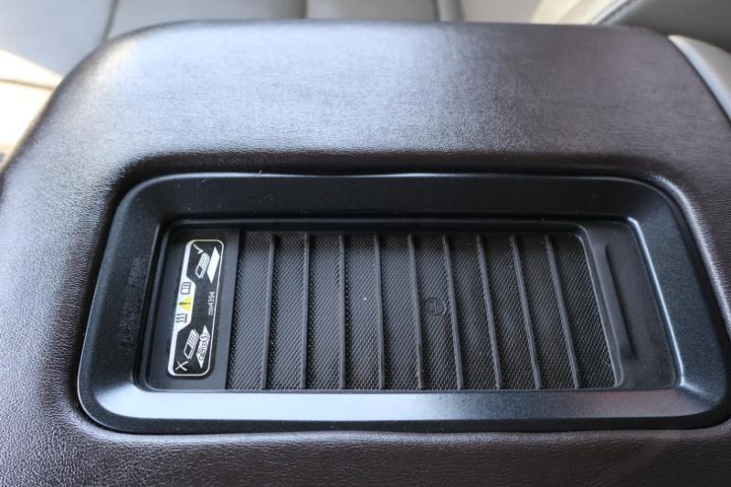 Chevrolet Suburban LTZ 2WD 2015