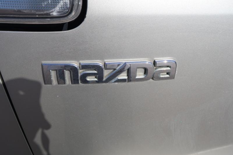 Mazda MAZDA5 Sport 2006