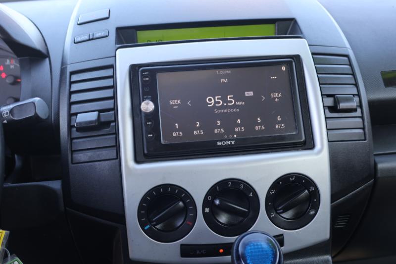 Mazda MAZDA5 Sport 2006