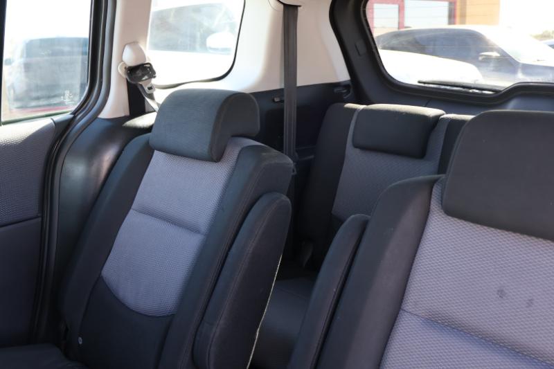 Mazda MAZDA5 Sport 2006