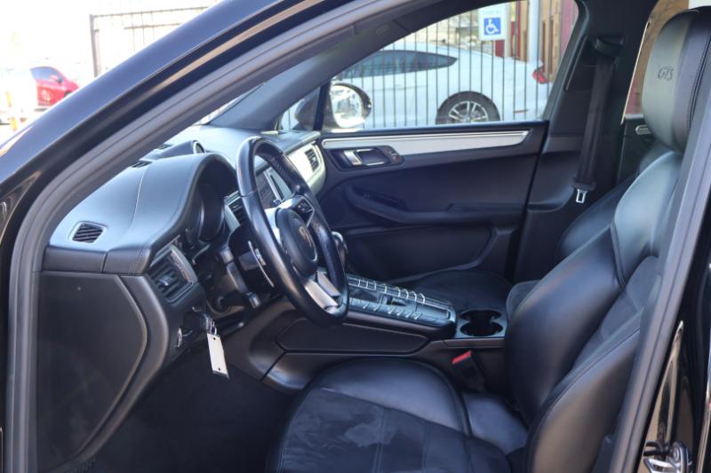 Porsche Macan GTS 2017