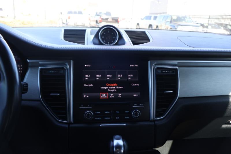 Porsche Macan GTS 2017