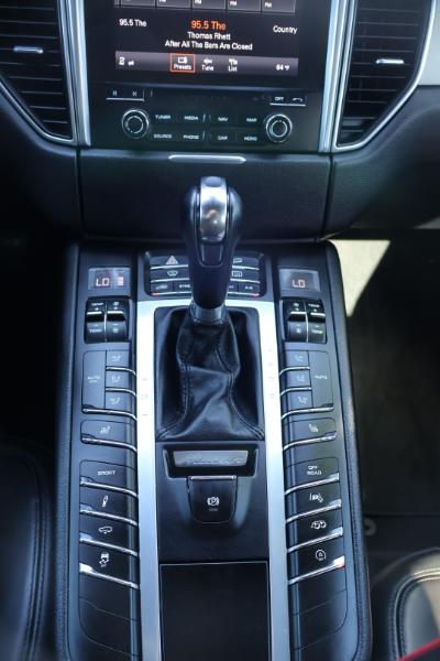 Porsche Macan GTS 2017