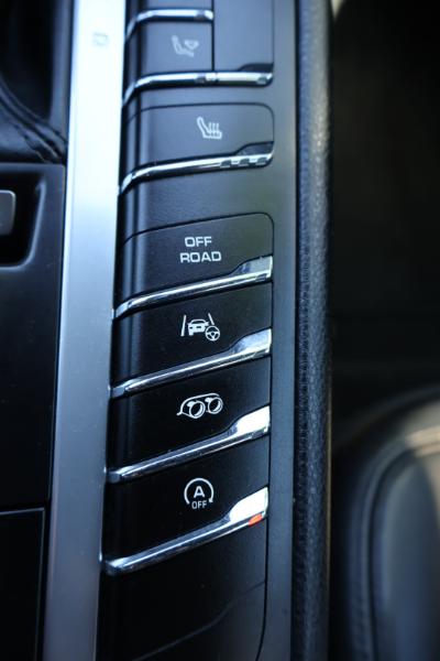 Porsche Macan GTS 2017