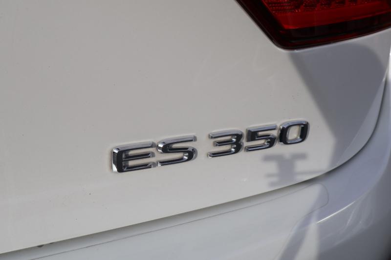Lexus ES 350 Sedan 2014