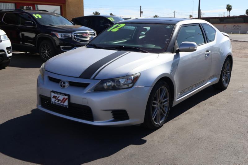 Scion tC Sports Coupe 6-Spd AT 2012