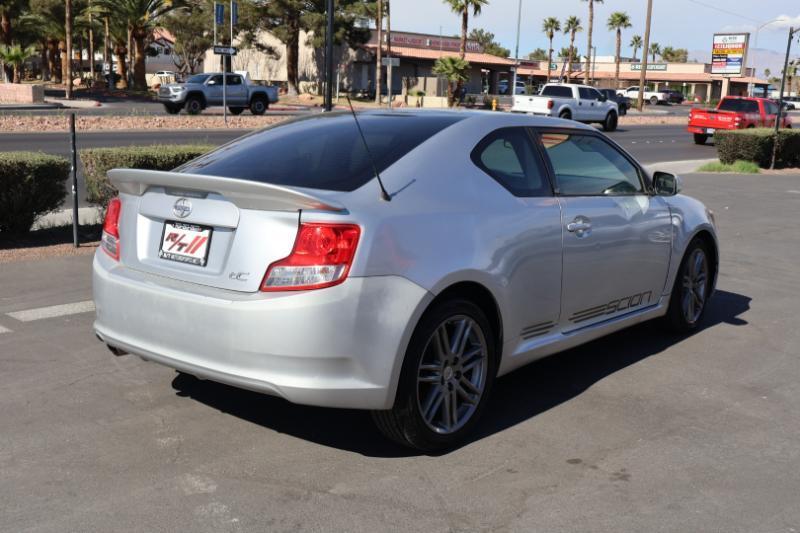 Scion tC Sports Coupe 6-Spd AT 2012