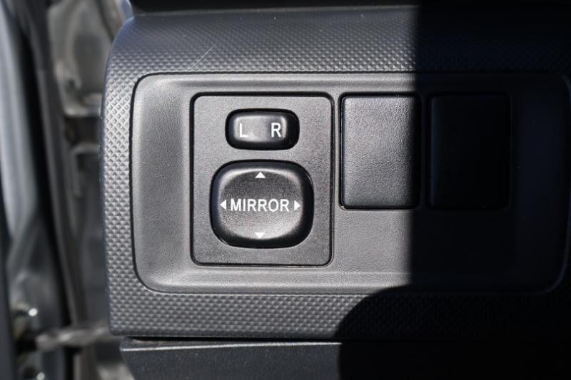 Scion tC Sports Coupe 6-Spd AT 2012