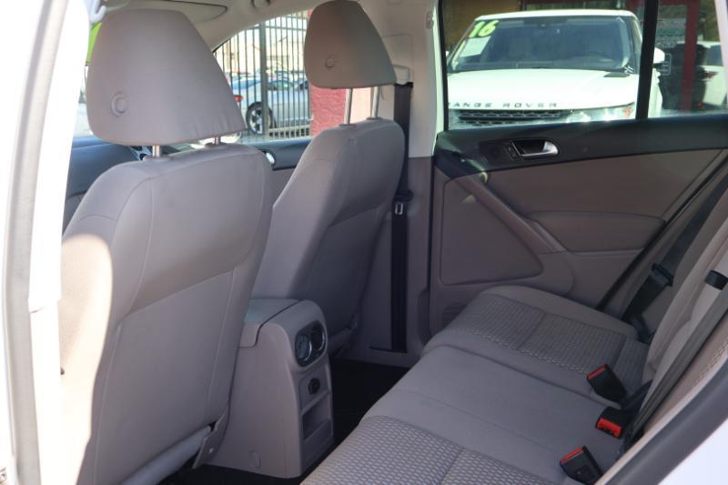 Volkswagen Tiguan Sport 2010