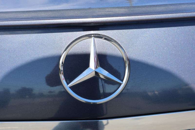 Mercedes-Benz E-Class E400 Sport 4MATIC Sedan 2015