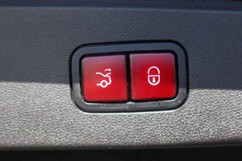 Mercedes-Benz E-Class E400 Sport 4MATIC Sedan 2015