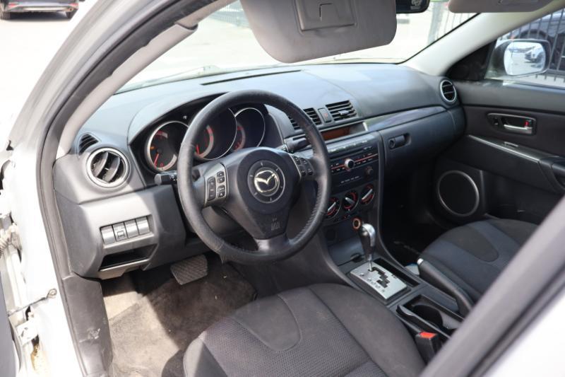 Mazda MAZDA3 s Touring 4-Door 2007