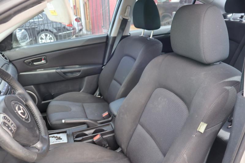 Mazda MAZDA3 s Touring 4-Door 2007