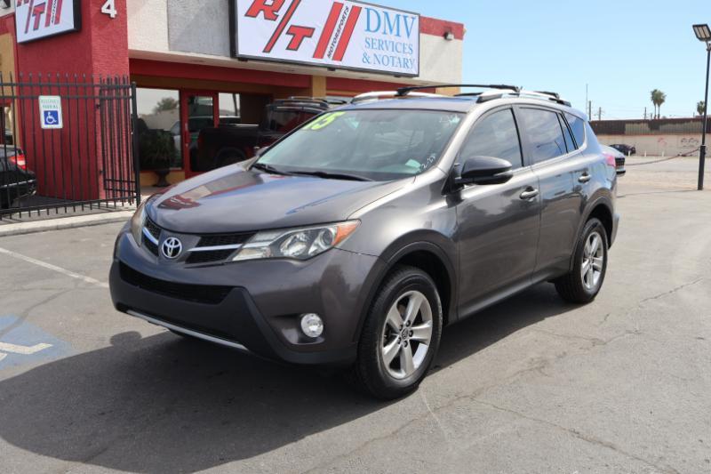 Toyota RAV4 XLE FWD 2015