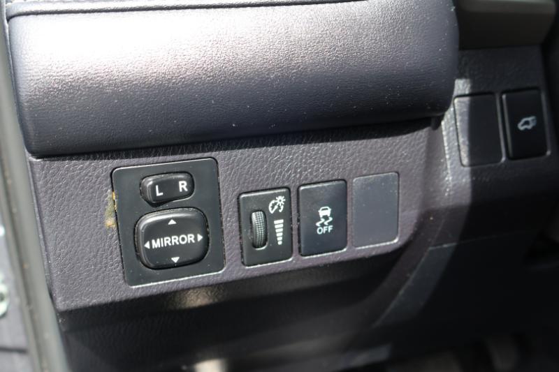 Toyota RAV4 XLE FWD 2015