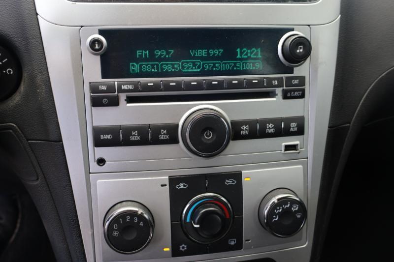 Chevrolet Malibu 1LT 2012