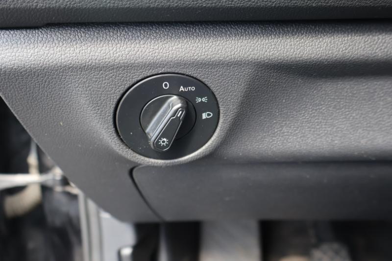 Volkswagen Jetta 1.4T S 6M 2019