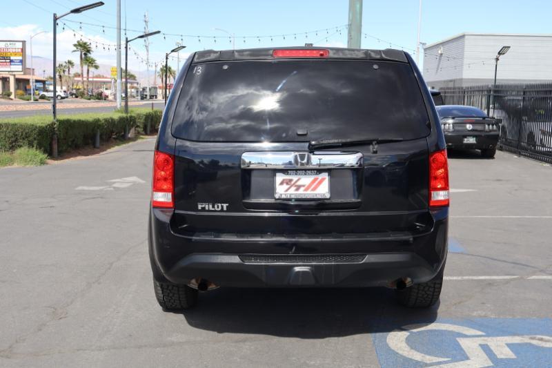 Honda Pilot LX 2WD 5-Spd AT 2012