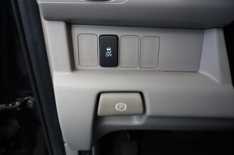 Honda Pilot LX 2WD 5-Spd AT 2012