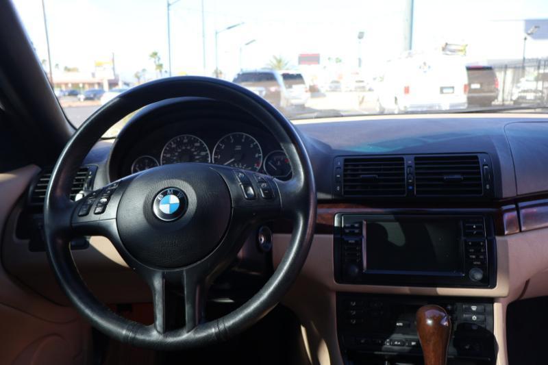 BMW 3-Series 330Ci convertible 2005