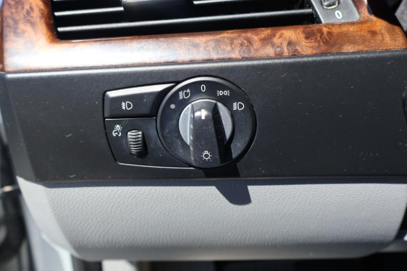 BMW 5-Series Sport Wagon 535xi 2008