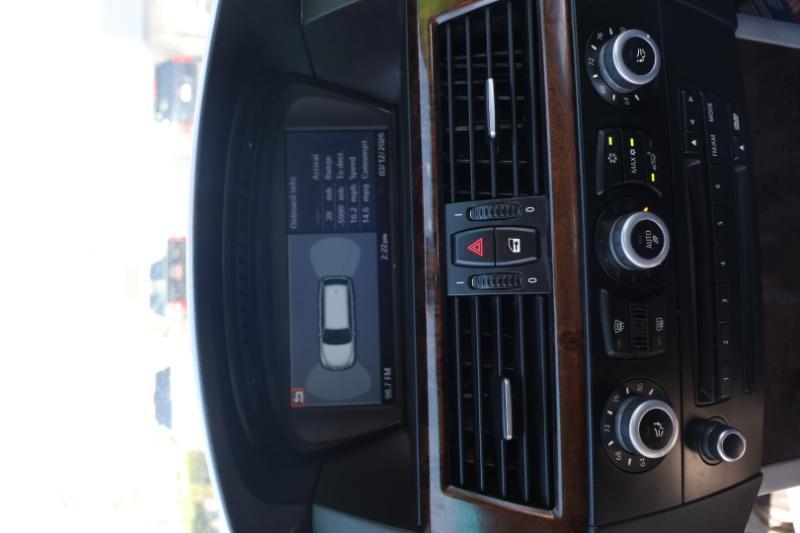 BMW 5-Series Sport Wagon 535xi 2008