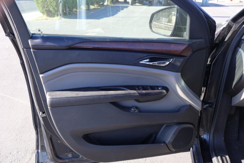 Cadillac SRX V6 2011