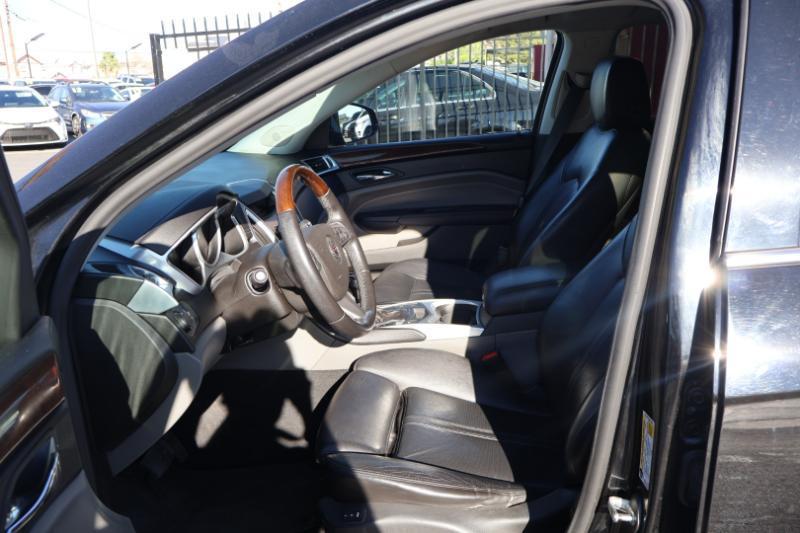 Cadillac SRX V6 2011