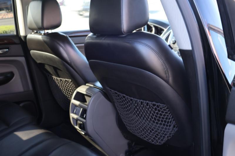 Cadillac SRX V6 2011