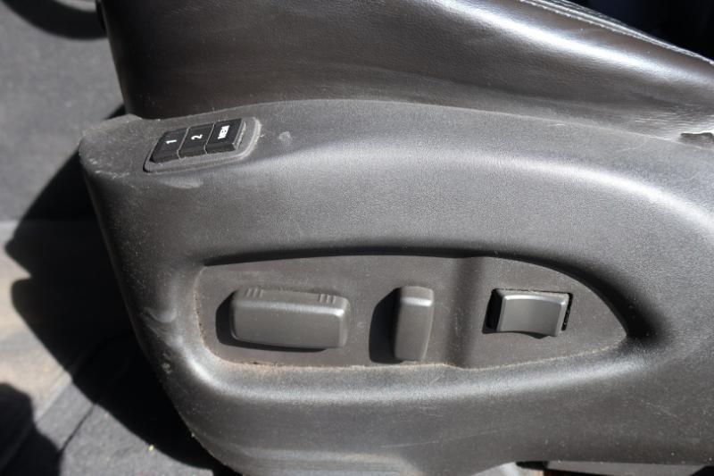 Cadillac SRX V6 2011