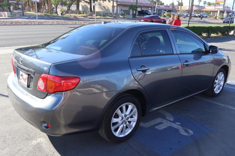 Toyota Corolla 4dr Sdn Base Auto 2009