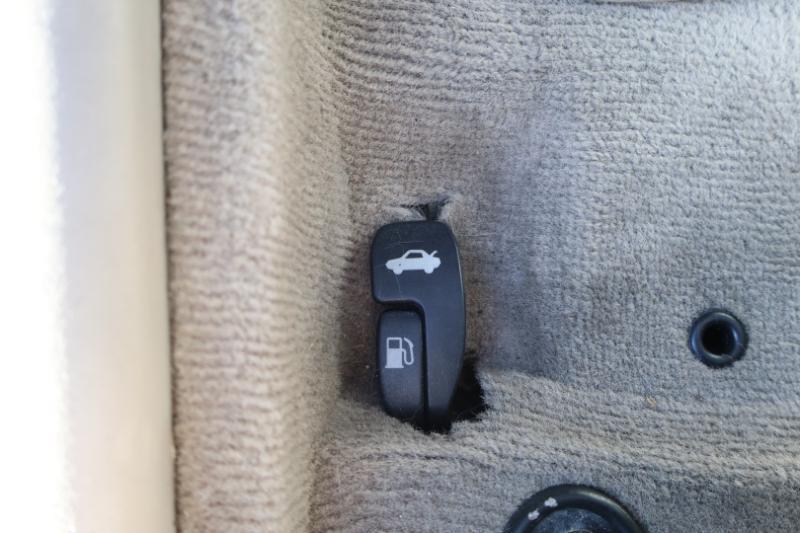 Toyota Camry LE 2005