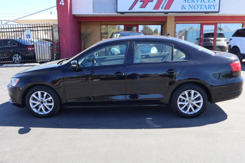 Volkswagen Jetta SE 2012