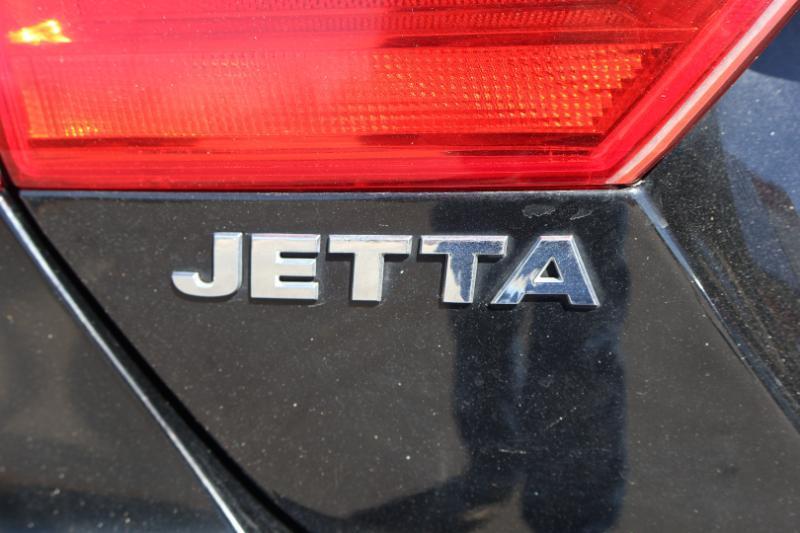 Volkswagen Jetta SE 2012