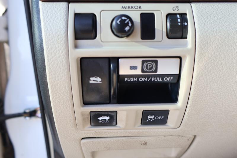 Subaru Legacy 2.5i Limited 2014