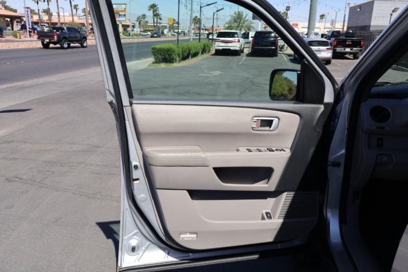 Honda Pilot EX-L 2WD 5-Spd AT with DVD 2013