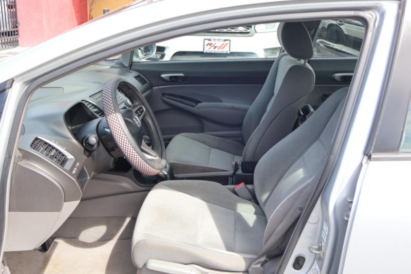 Honda Civic LX Sedan 5-Speed AT 2009