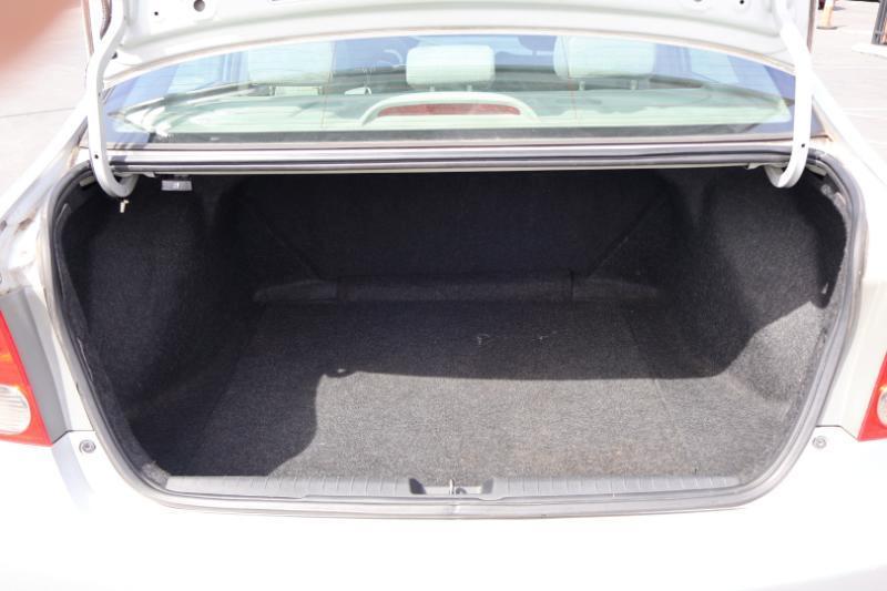 Honda Civic LX Sedan 5-Speed AT 2009