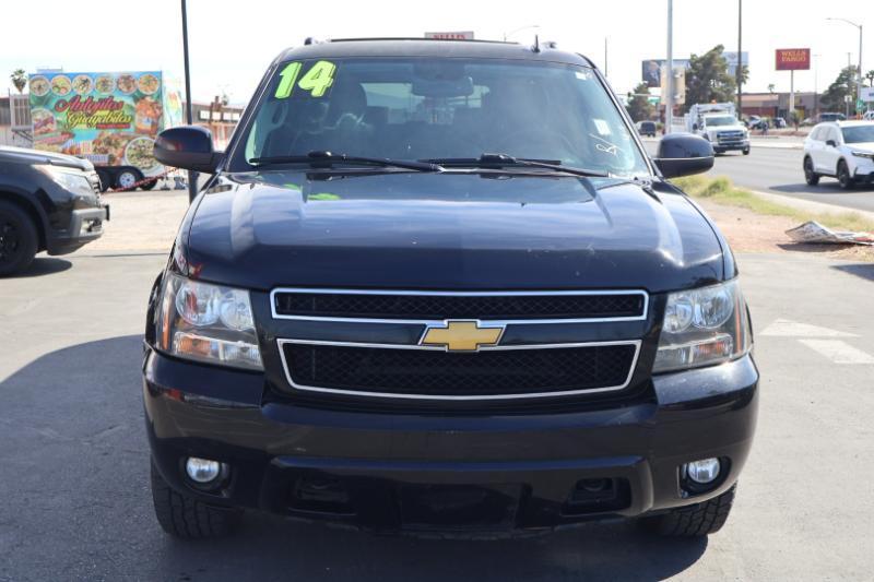 Chevrolet Suburban LT 1500 4WD 2014