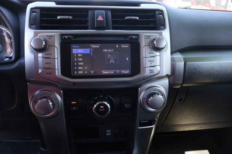 Toyota 4Runner SR5 4WD 2016